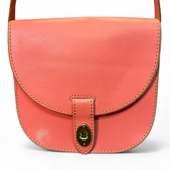 Fossil Austin Flap Salmon Genuine Leather Saddle Bag / Cross Body Purse - Picture 3 of 10